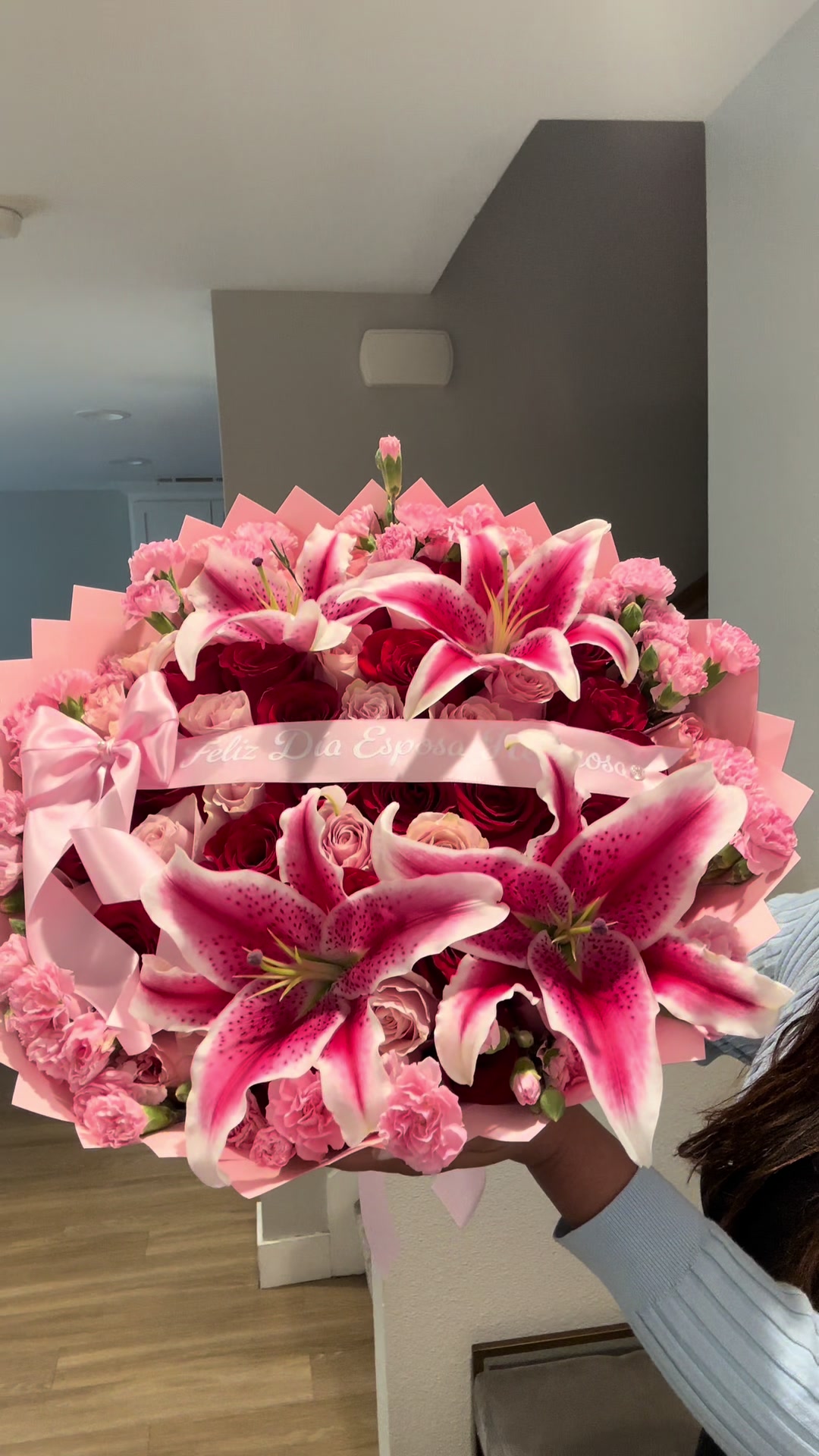 @Bouquets By Yury