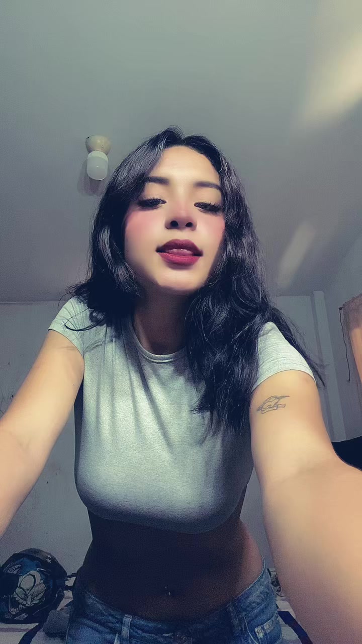 @𝓥𝓪𝓵𝓮𝓻𝓲𝓪.
