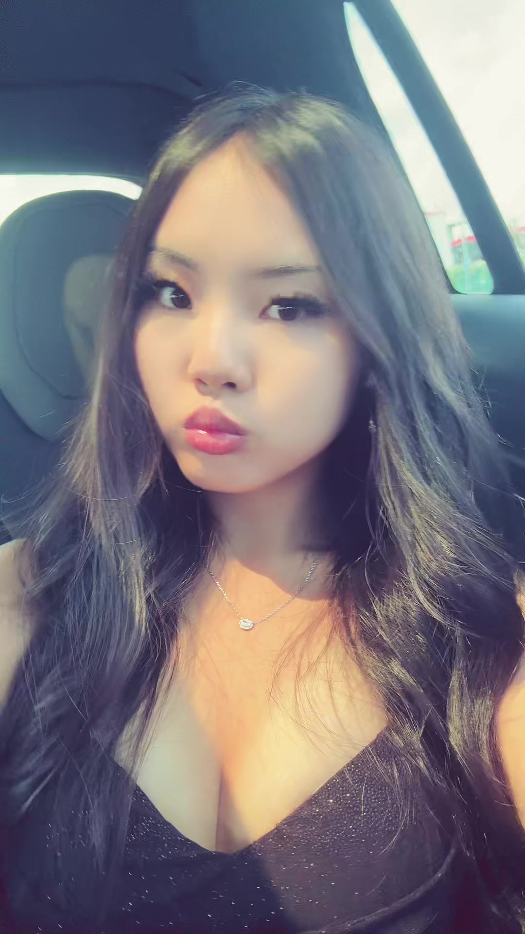 @🀢