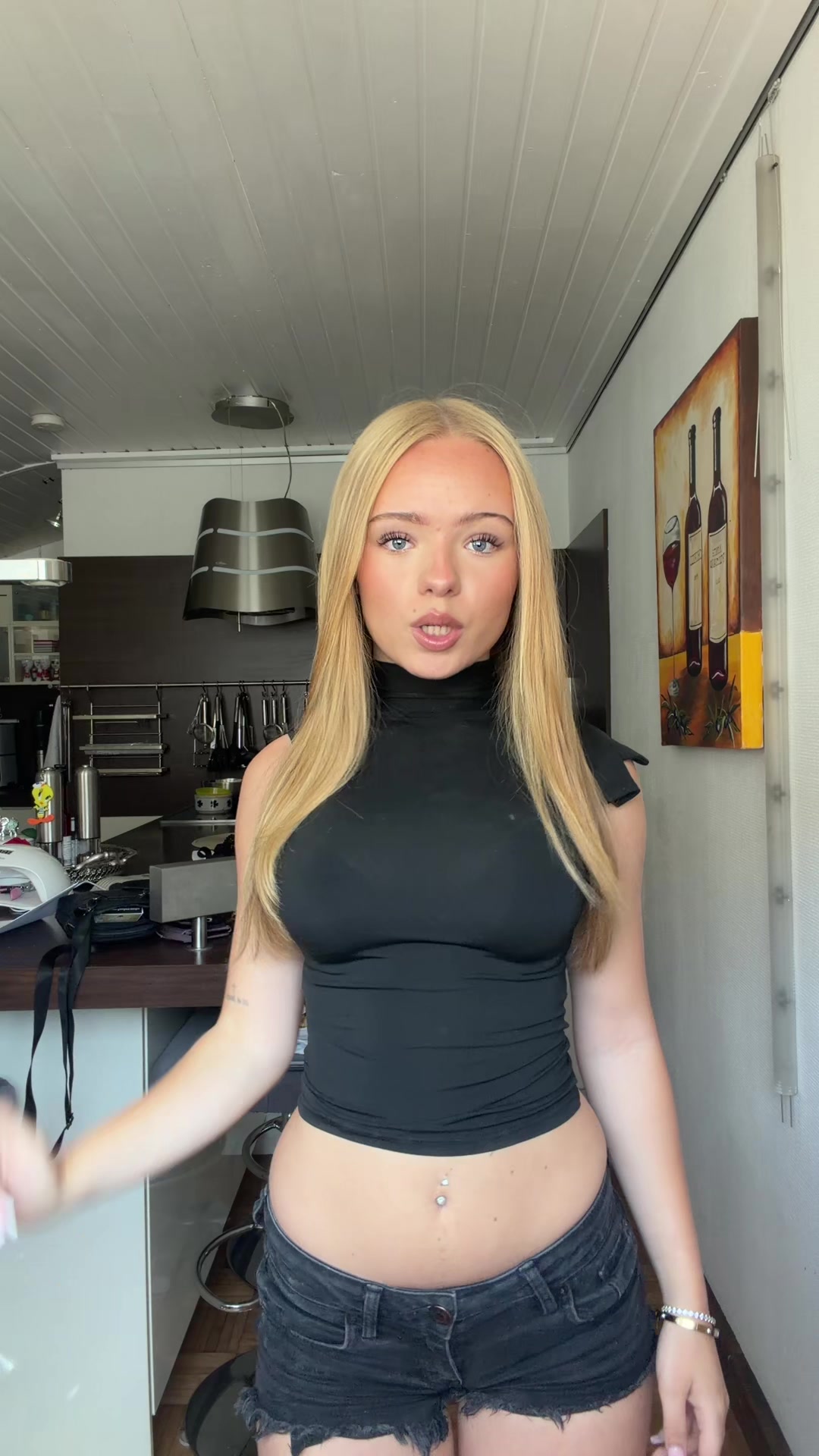 @romy_ronm