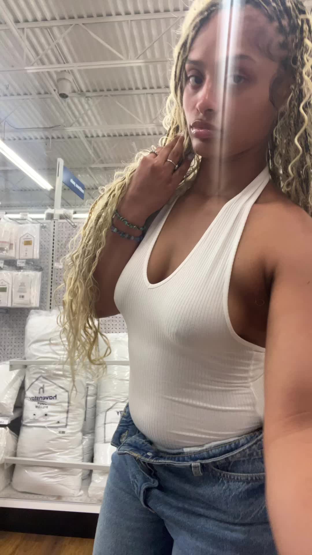 @KYLA 👩🏽&zwj;⚕️