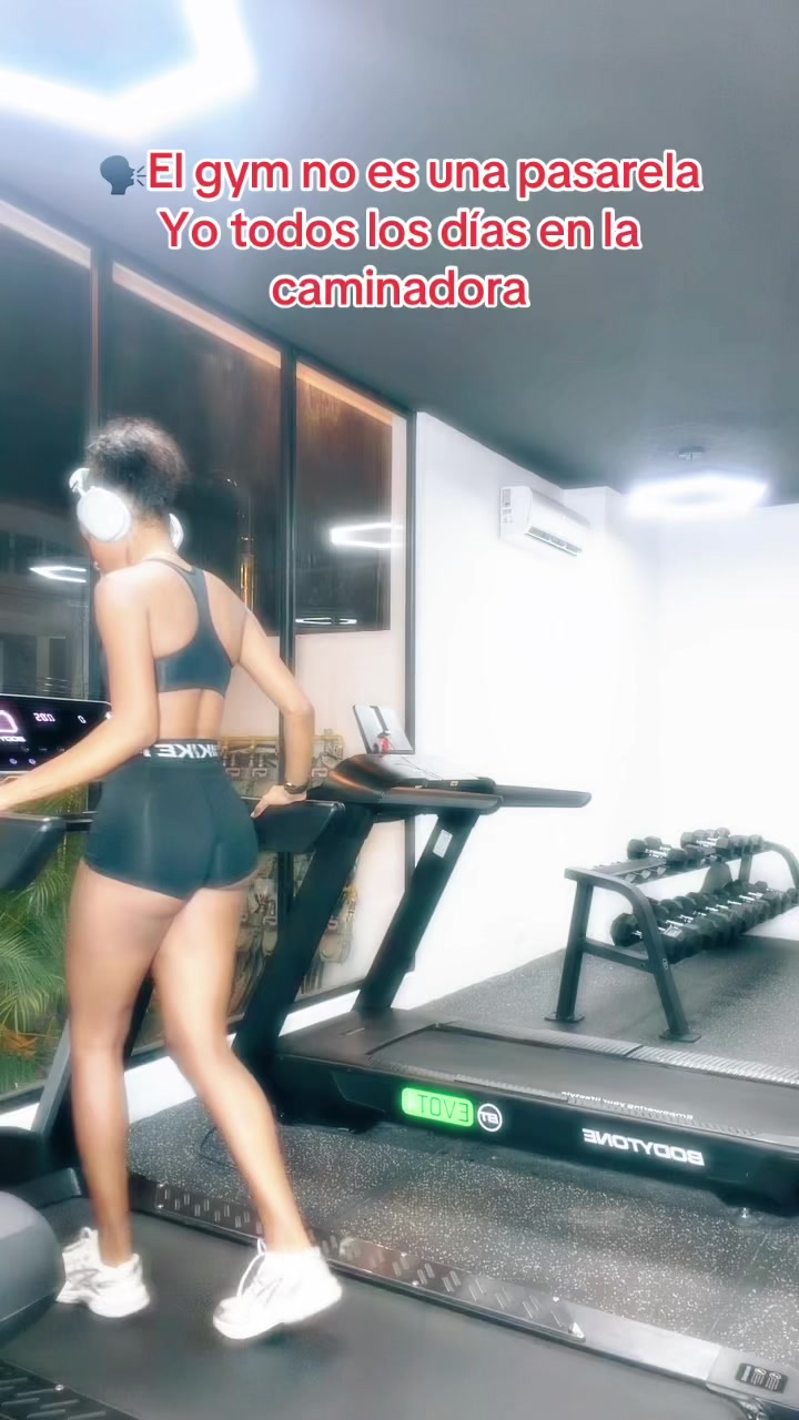 @Lauratv_2😍
