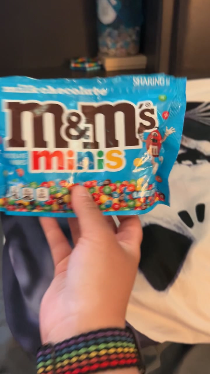@alex (alexinterludes)