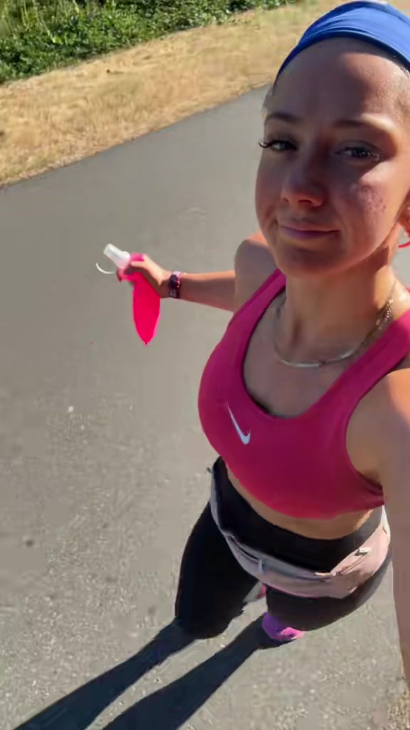 @coachrileyanne