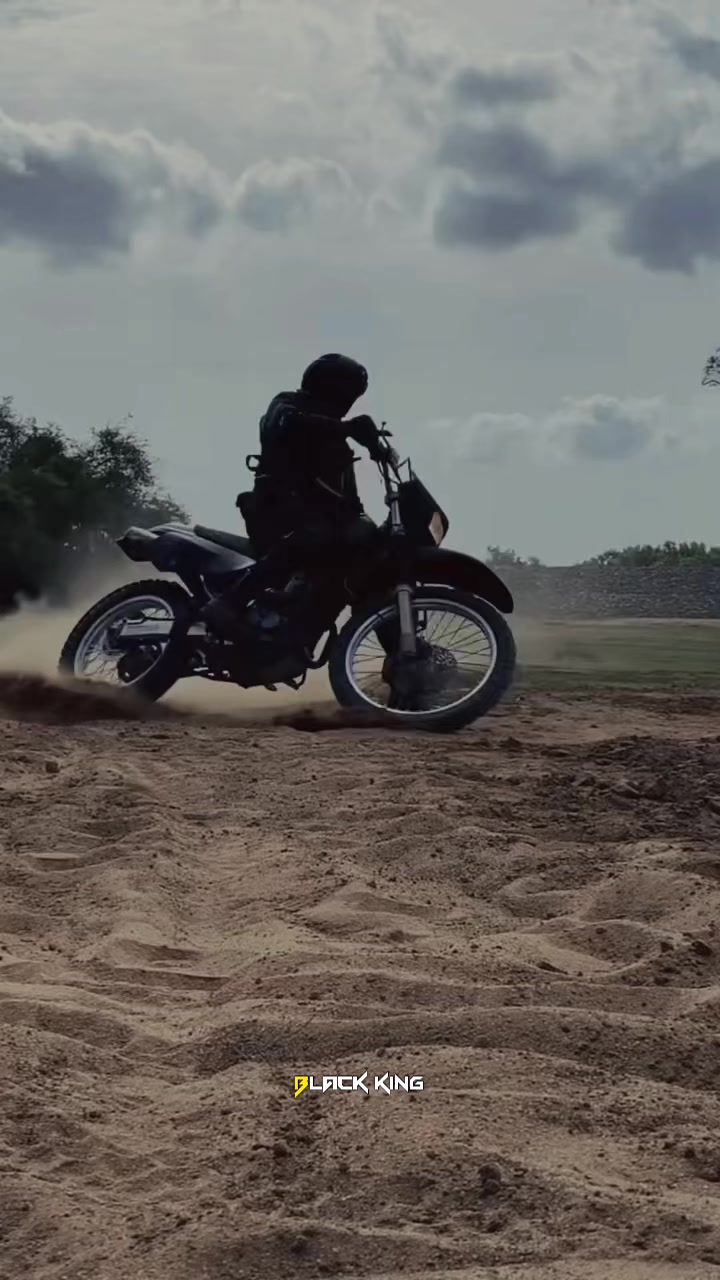 @𝐁𝐋𝐀𝐂𝐊__𝐊𝐈𝐍𝐆_🇱🇰📌✨