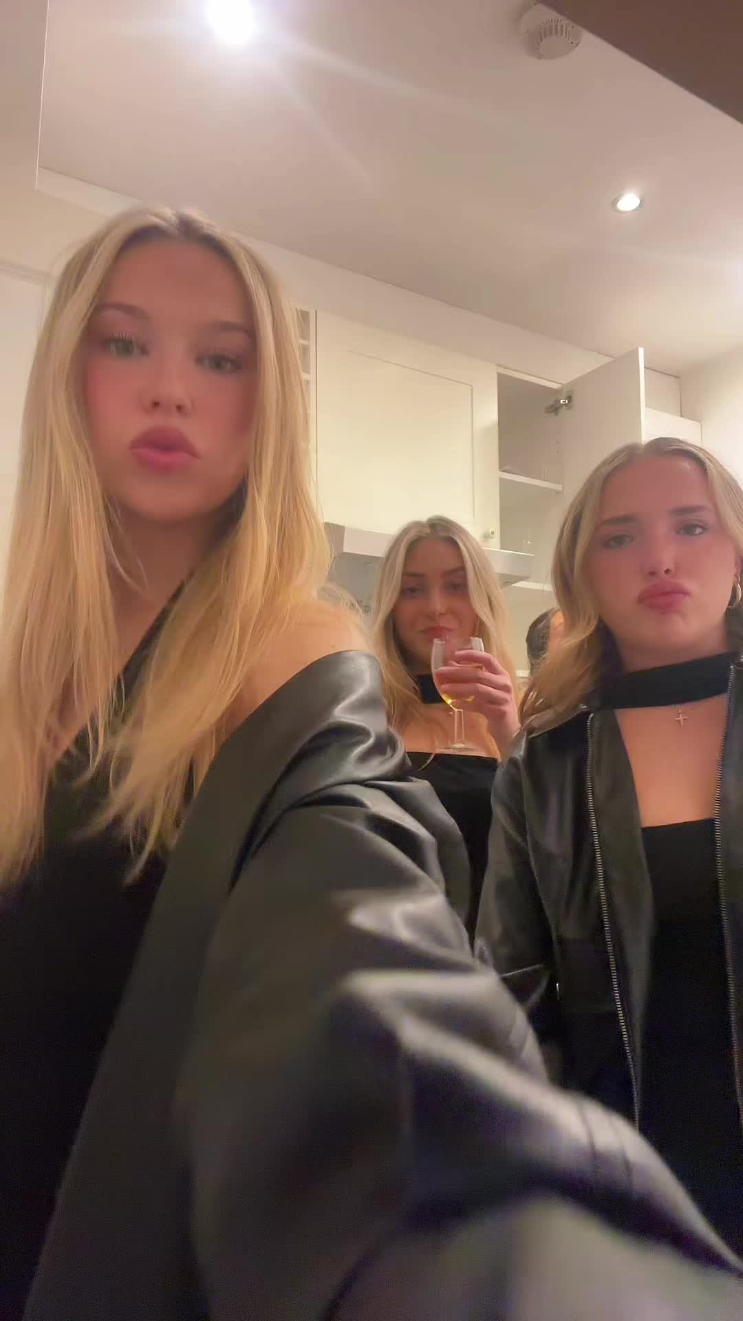 @kat