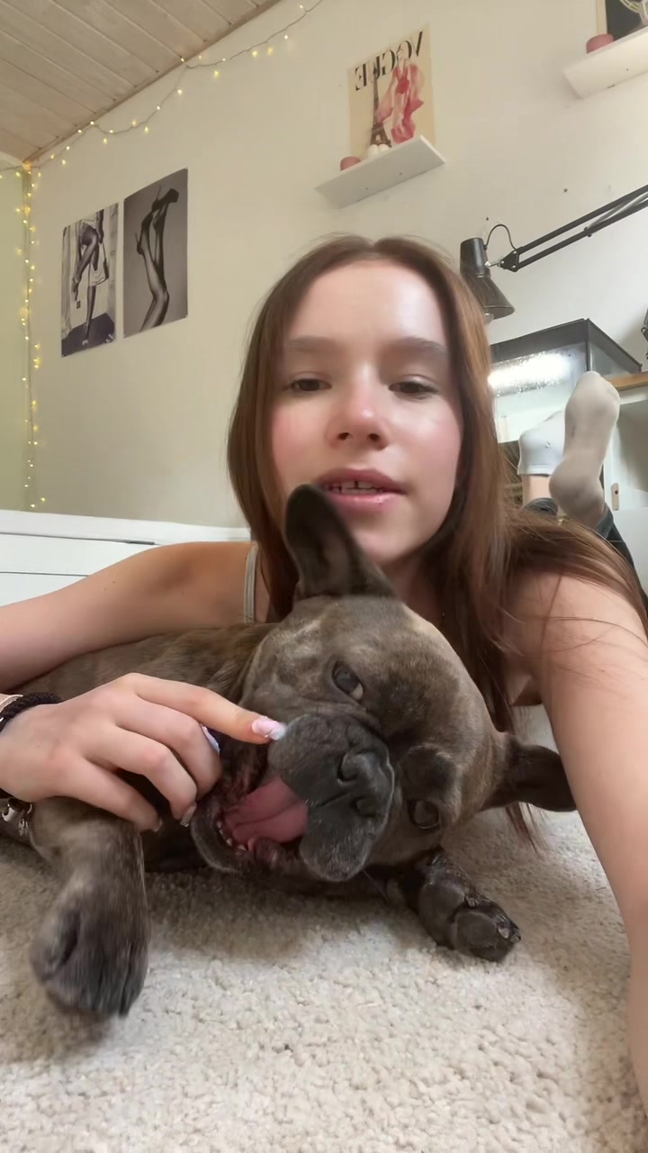 @eleni.x.alt