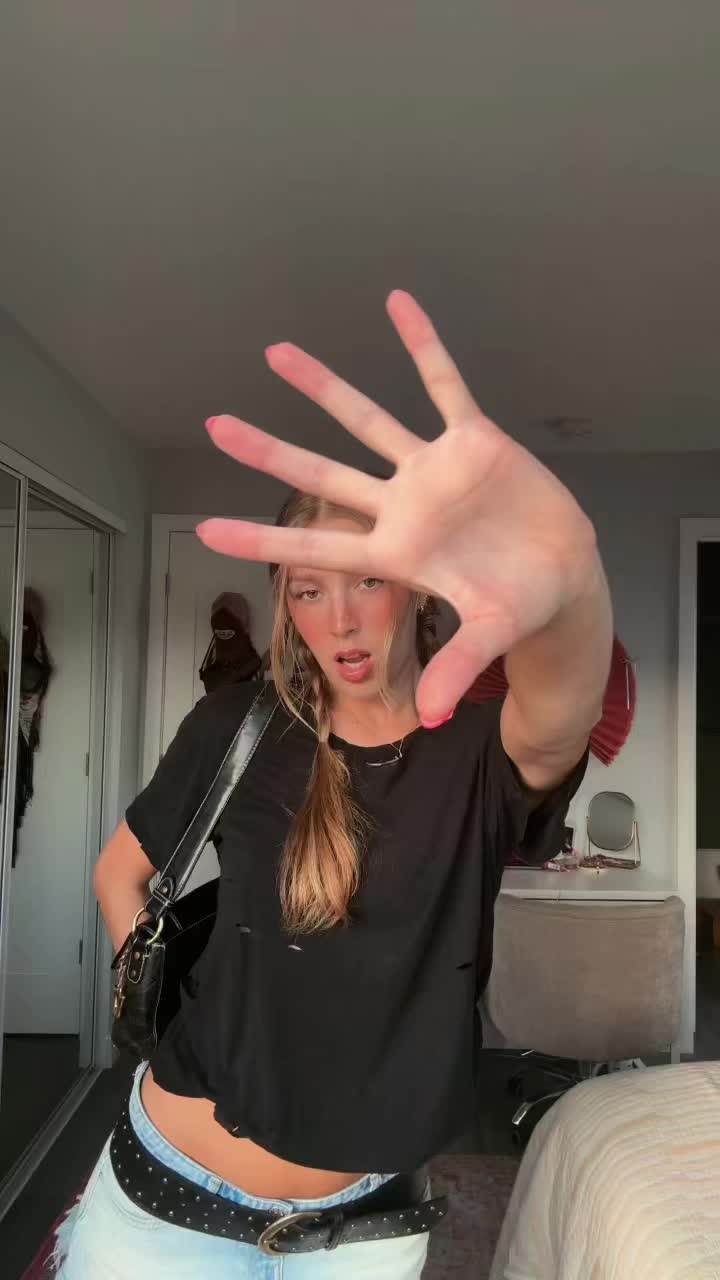 @vivian