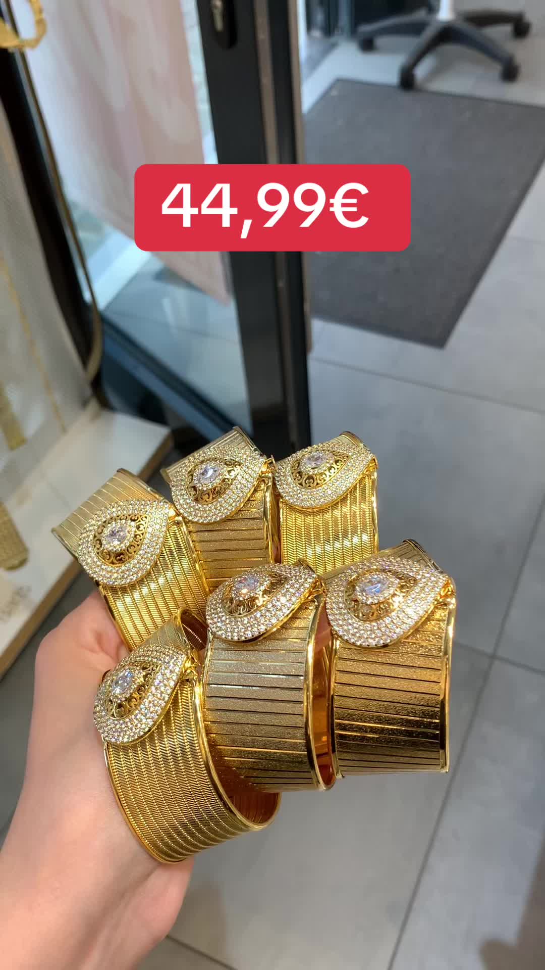 @Vergoldet