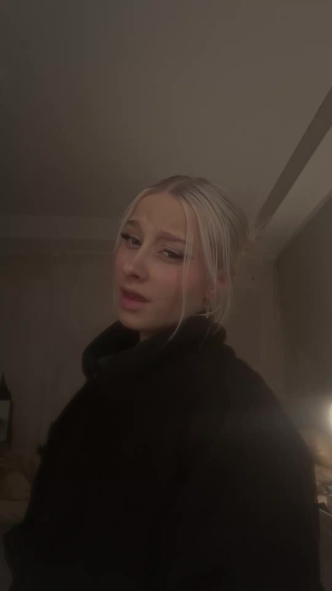 @ℳ𝒾𝒶♡︎