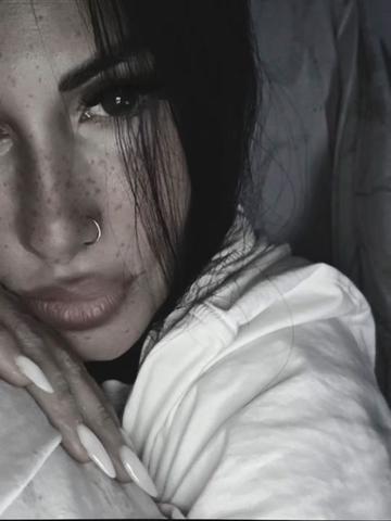@Veronica Stella Priv♀♀️LGBT🌈