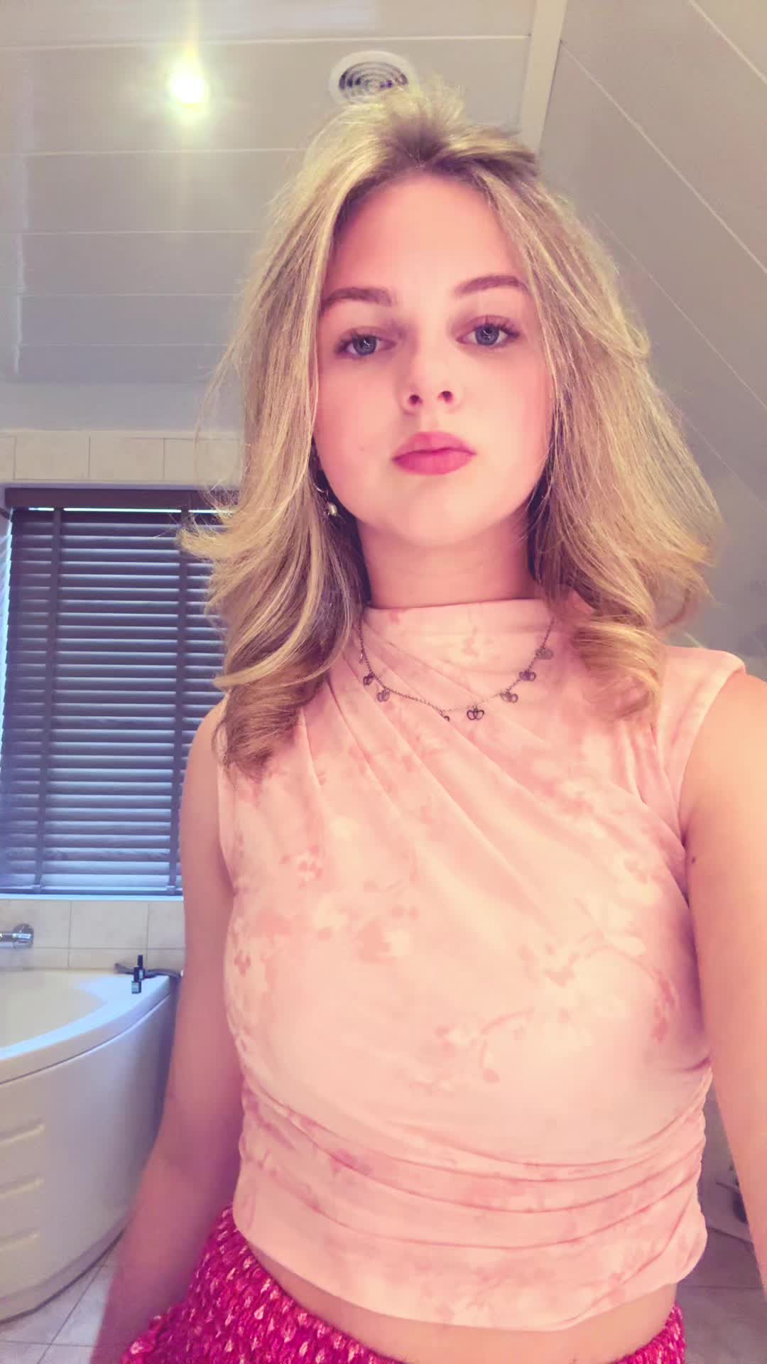 @𝓶♥️