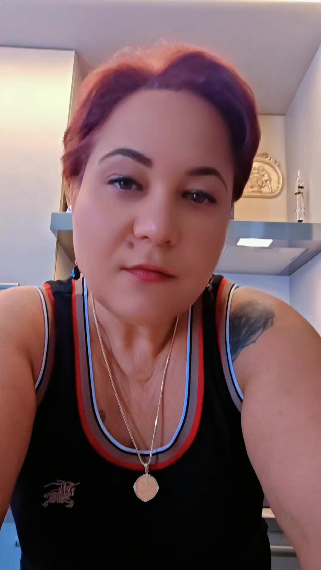 @Valentina