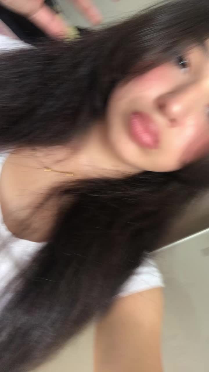 @…