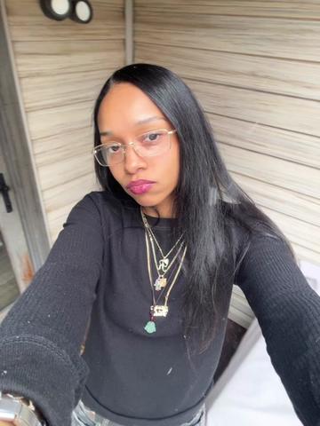 @ebony 𖣂