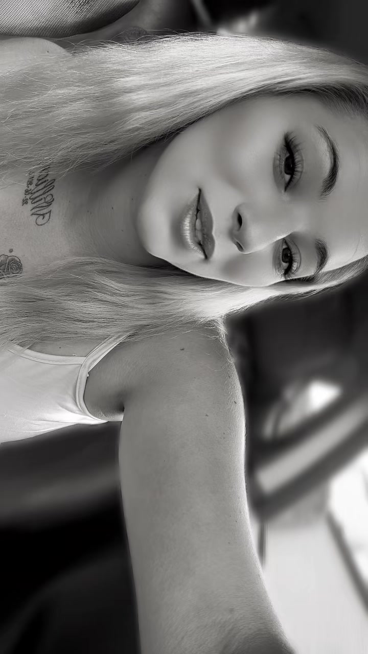 @Elodiie Viingt-siix