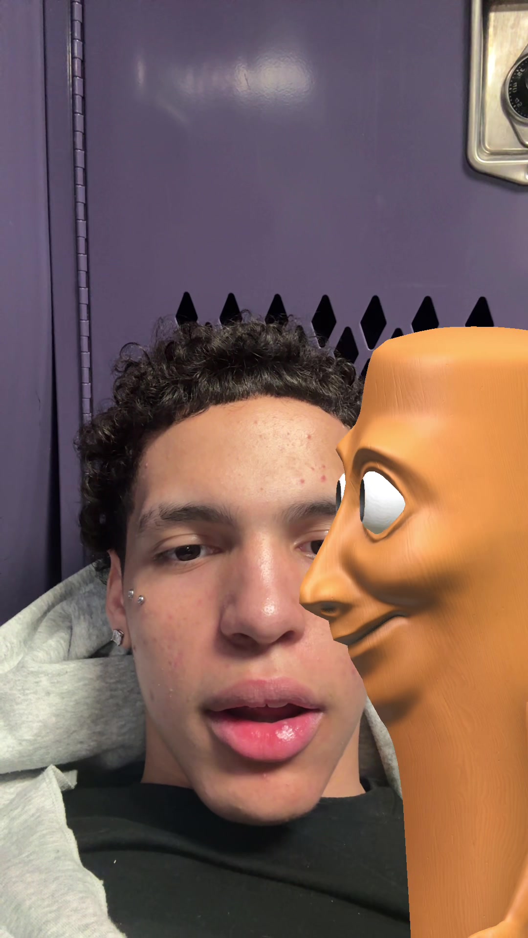 @moneehog