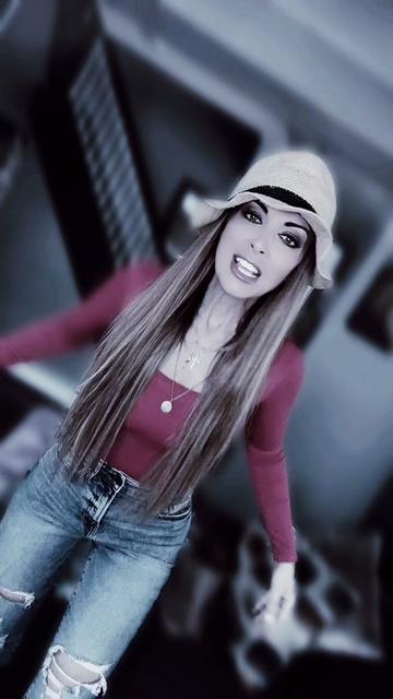 @&cedil;&cedil;♬&middot;&macr;&middot;♪&middot;&macr;&middot;♫&cedil;&cedil;𝓙𝓮𝓝𝓷𝓣𝓸𝓚𝓴&cedil;