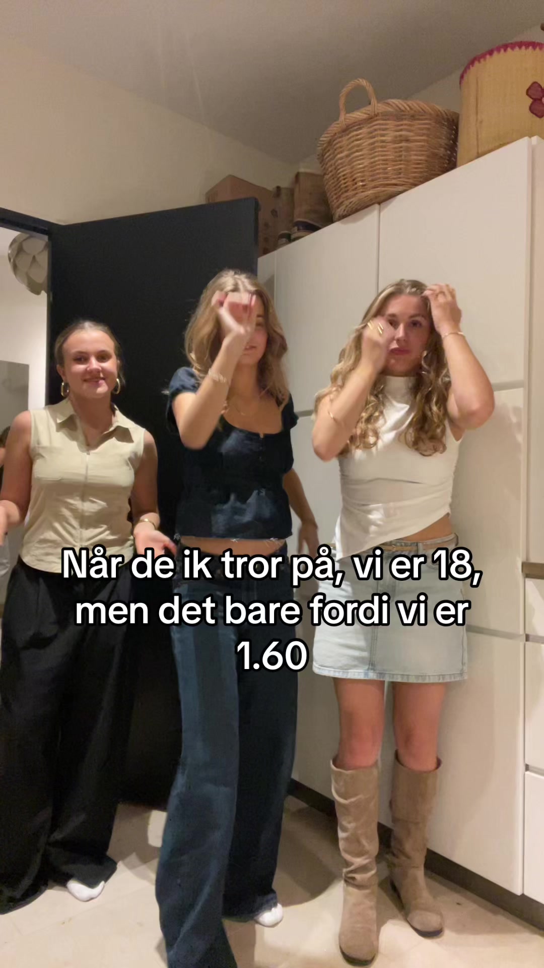@Elvis😎