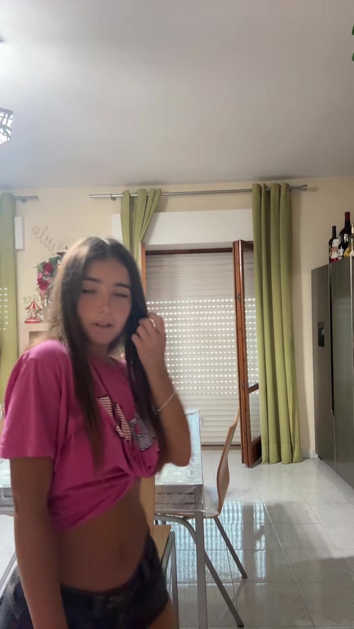 @latuamalessere34
