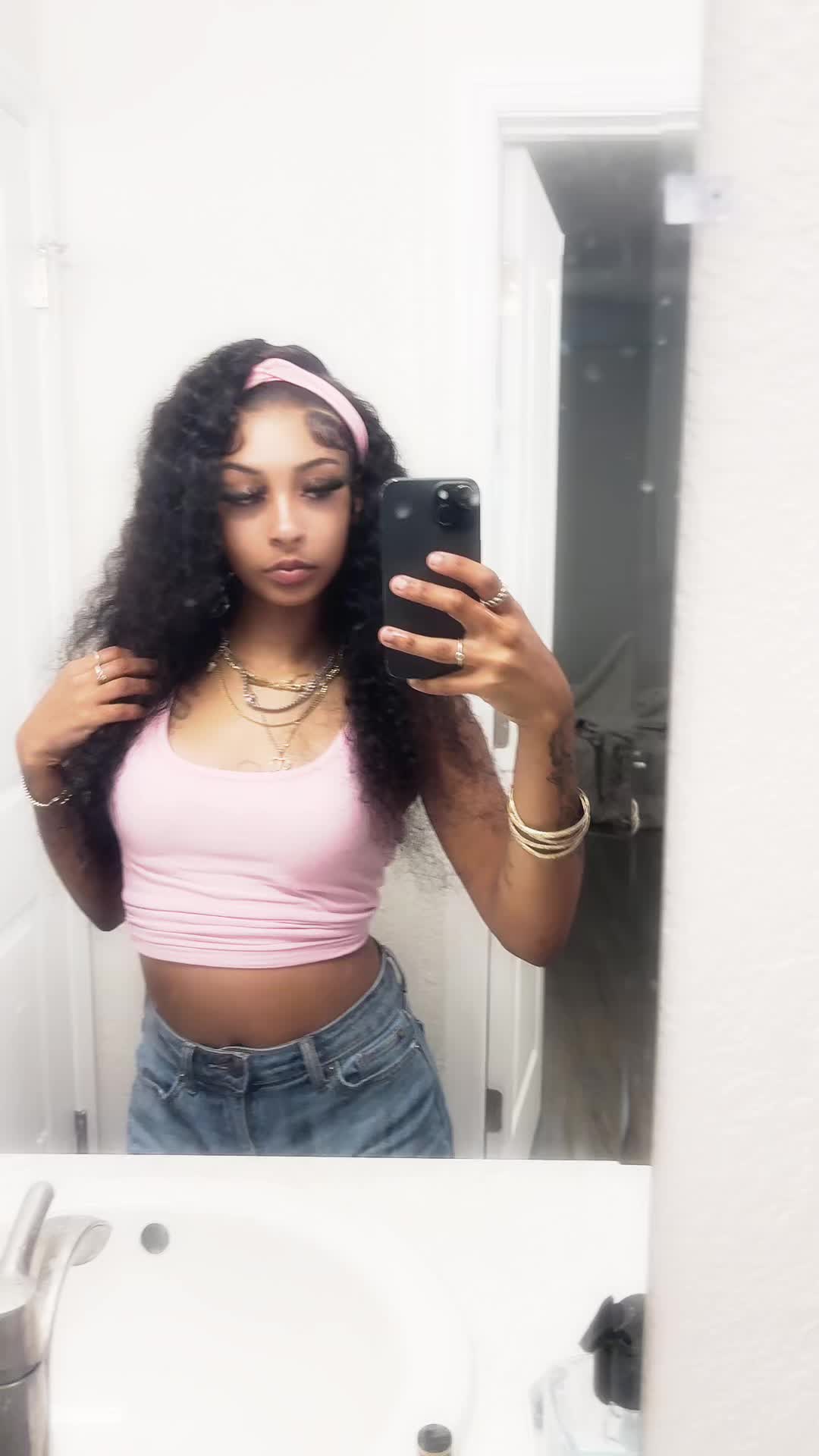 @yofavsfavfem