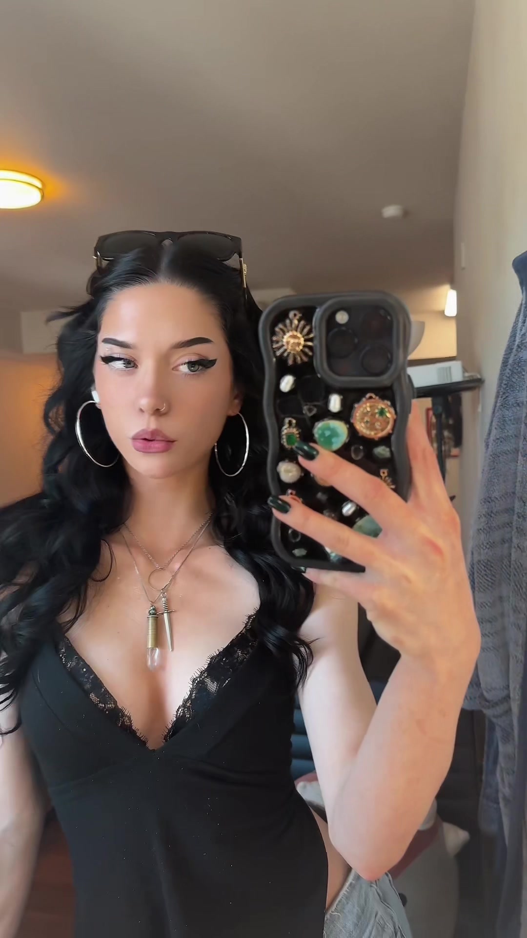 @🦇