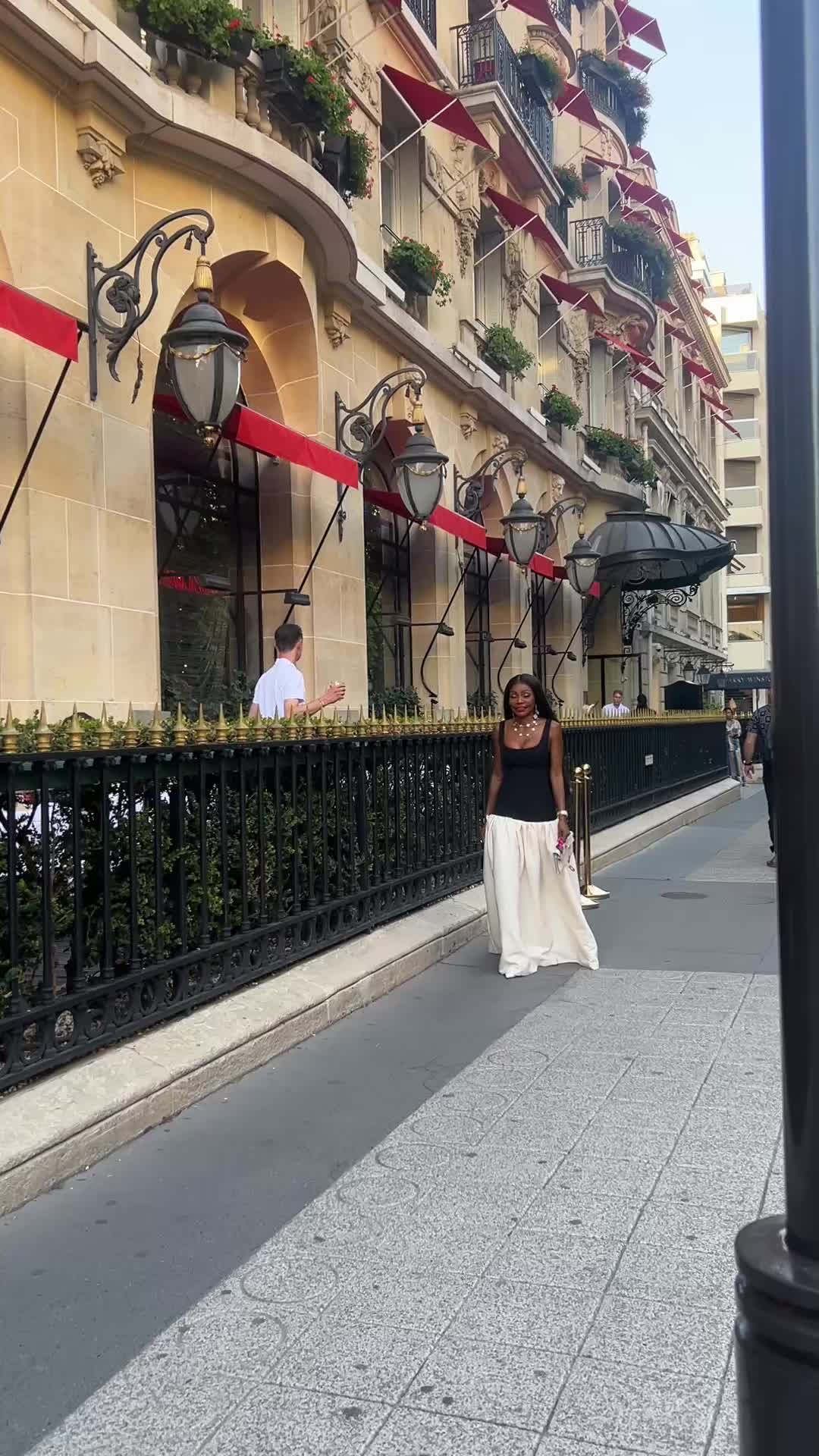 @Olivia La Fabuleuse