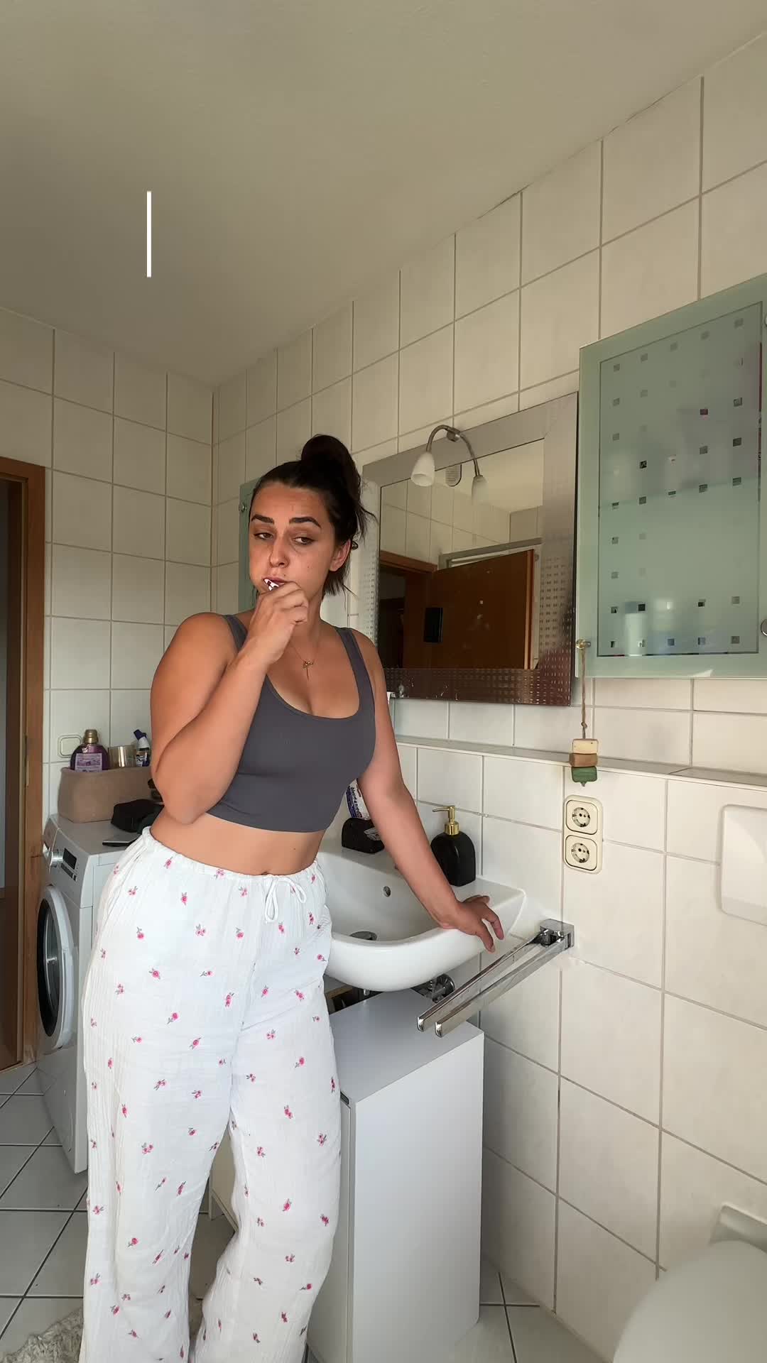 @Simablooms