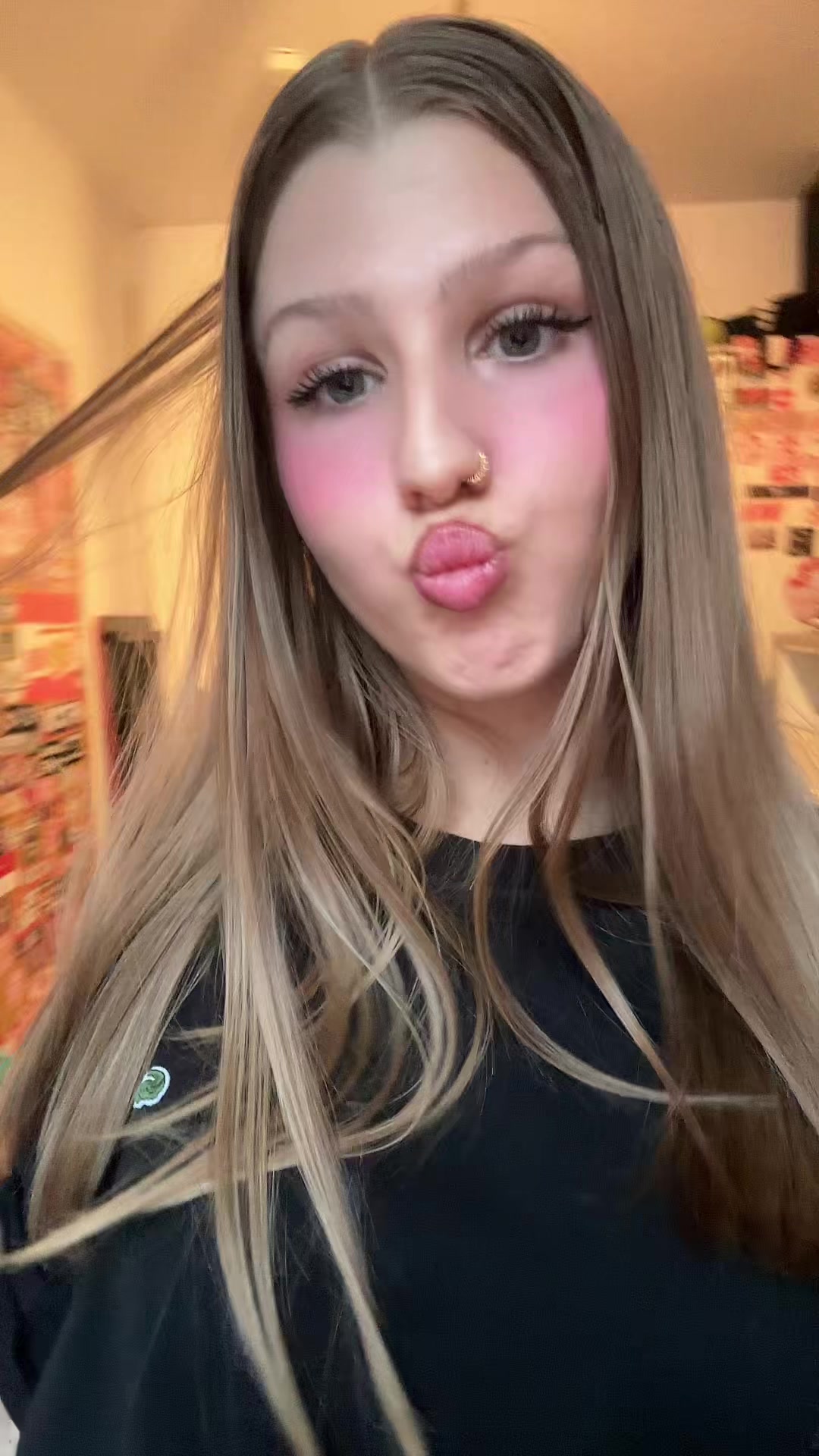 @️