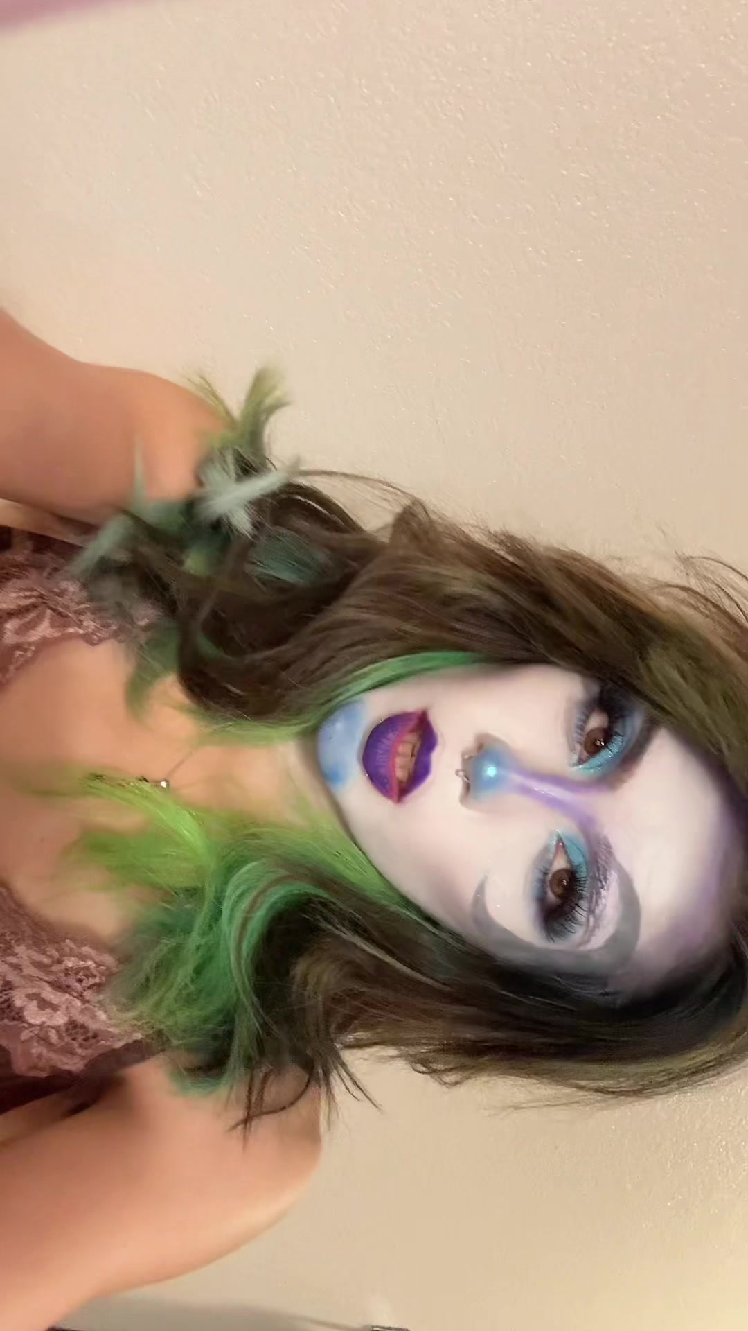 @Rhy