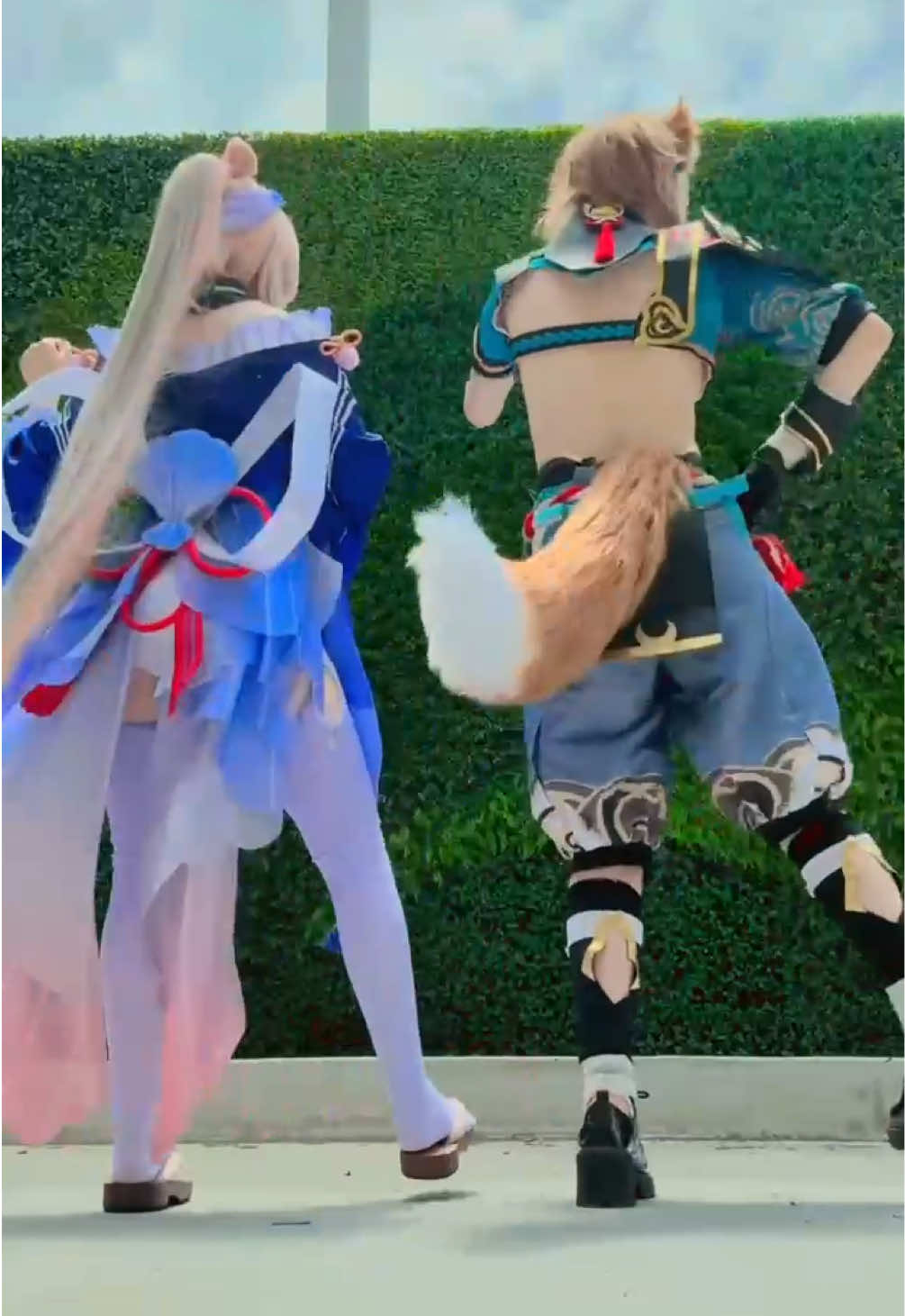 @Lili