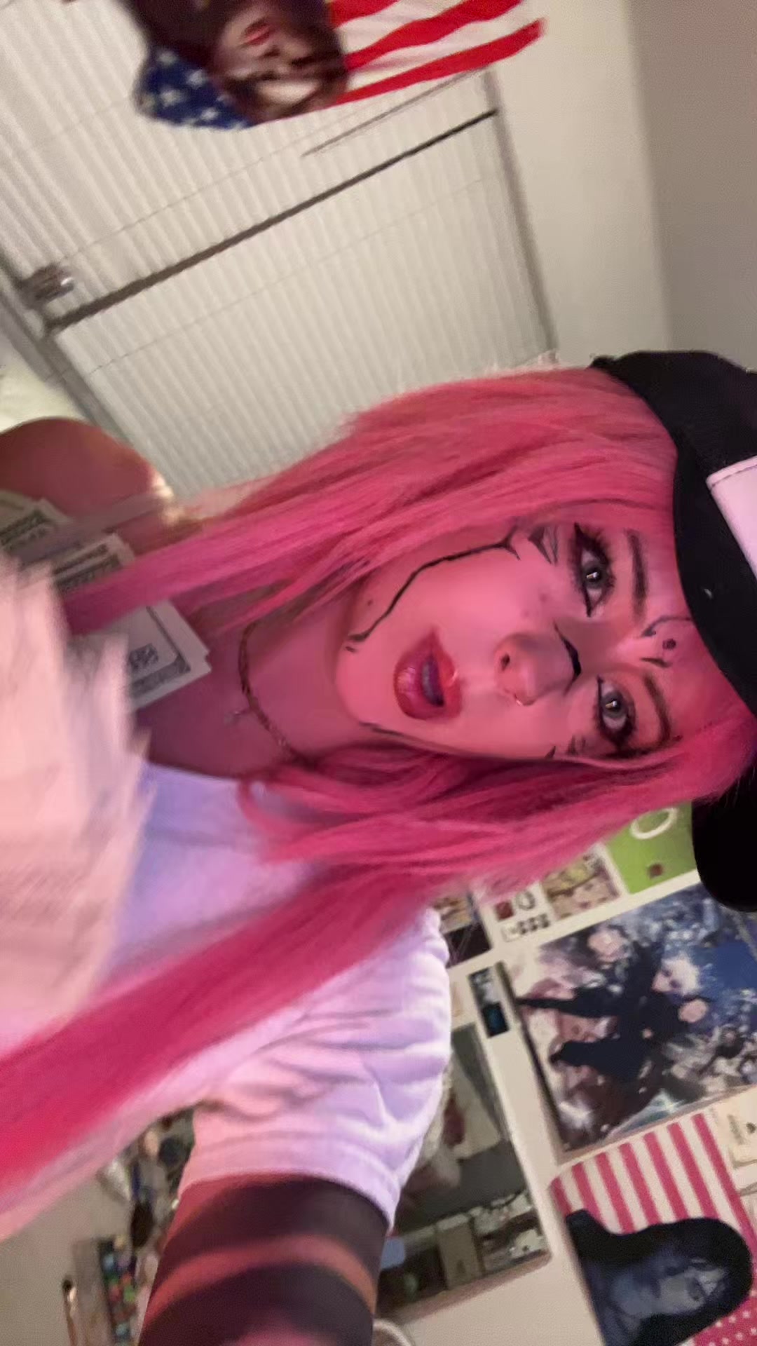@Lucy💫