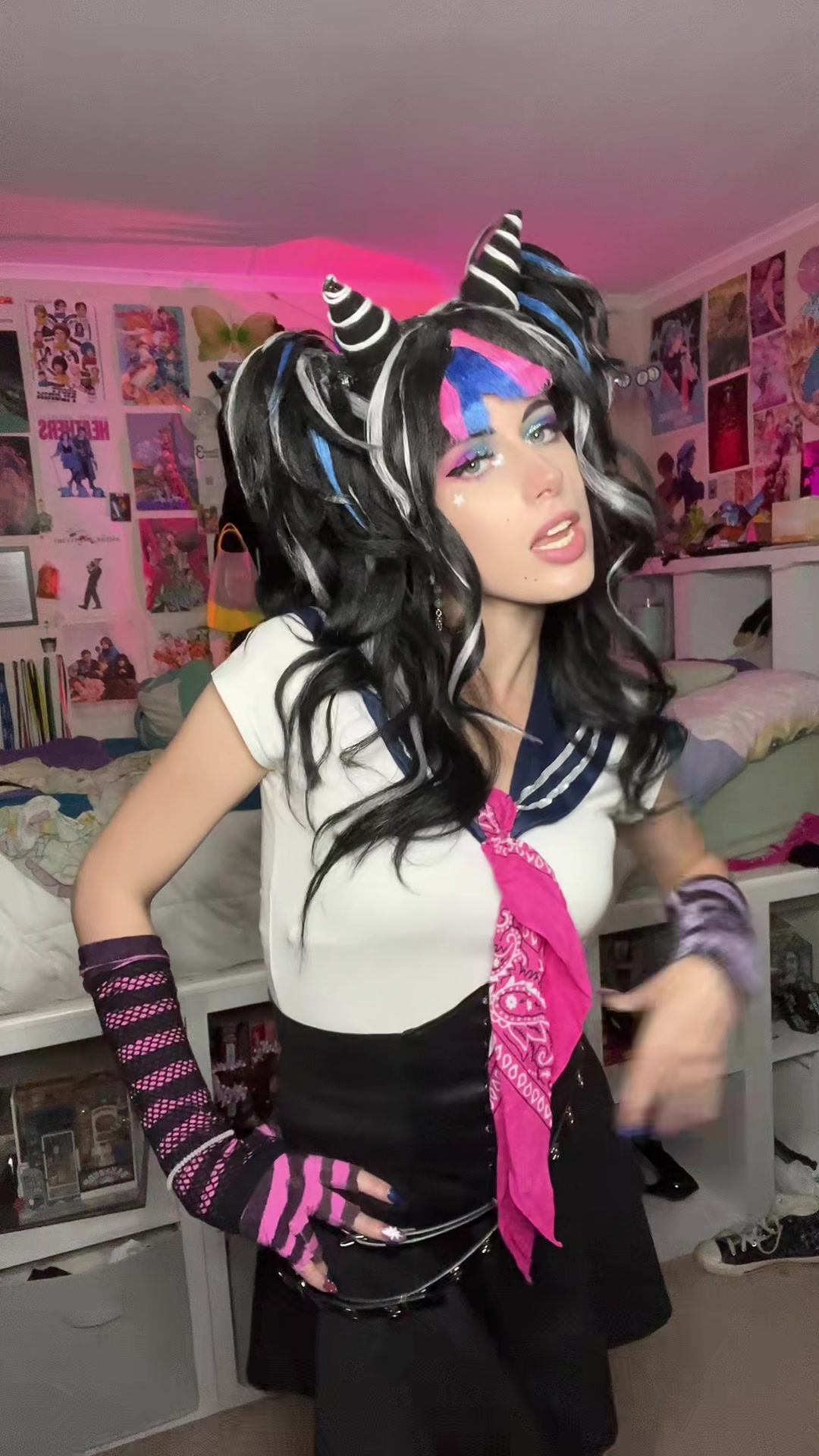 @Sobowcosplays | Charlie 🫀