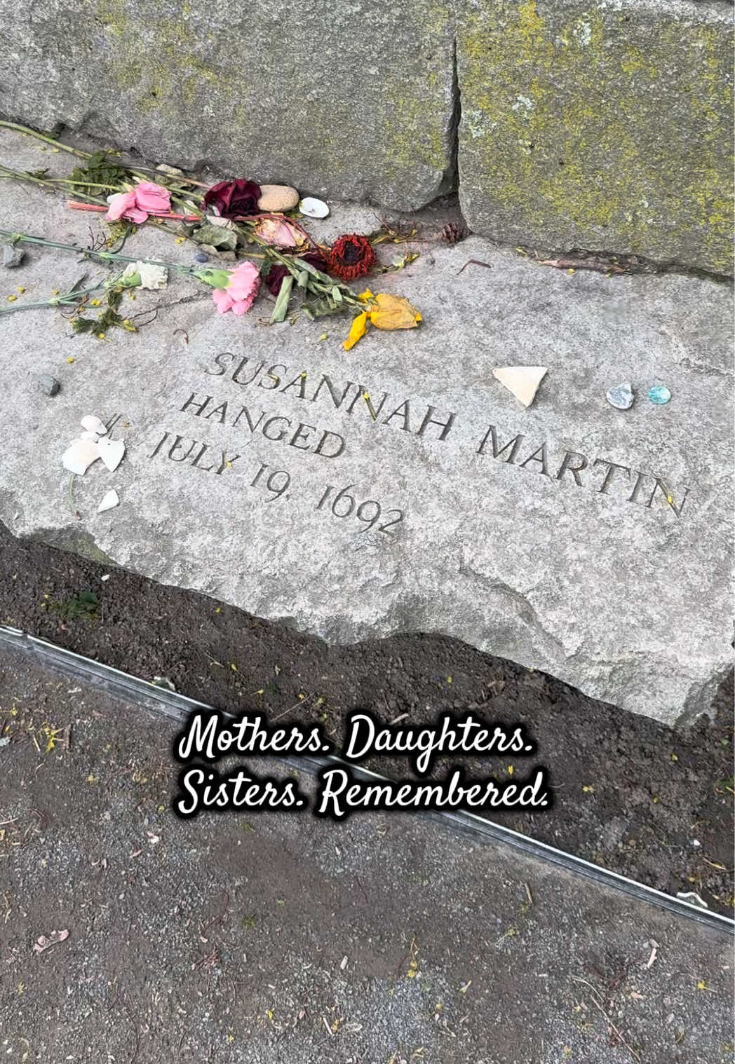 @salemhauntedneighborhood