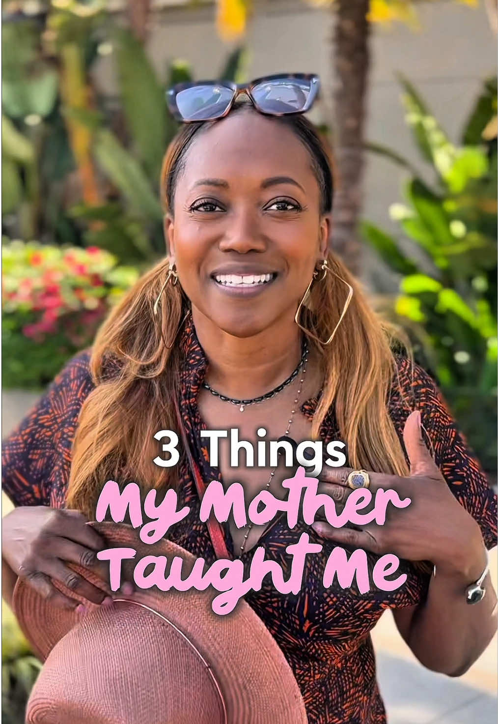 @Erika Alexander