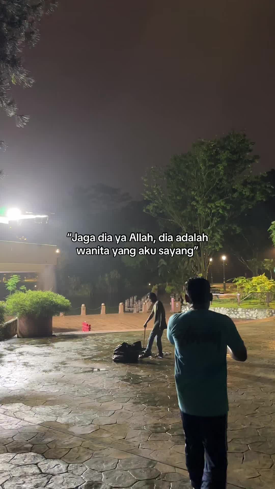 @𝘼𝙠𝙪 𝙥𝙪𝙩𝙧𝙖 :)