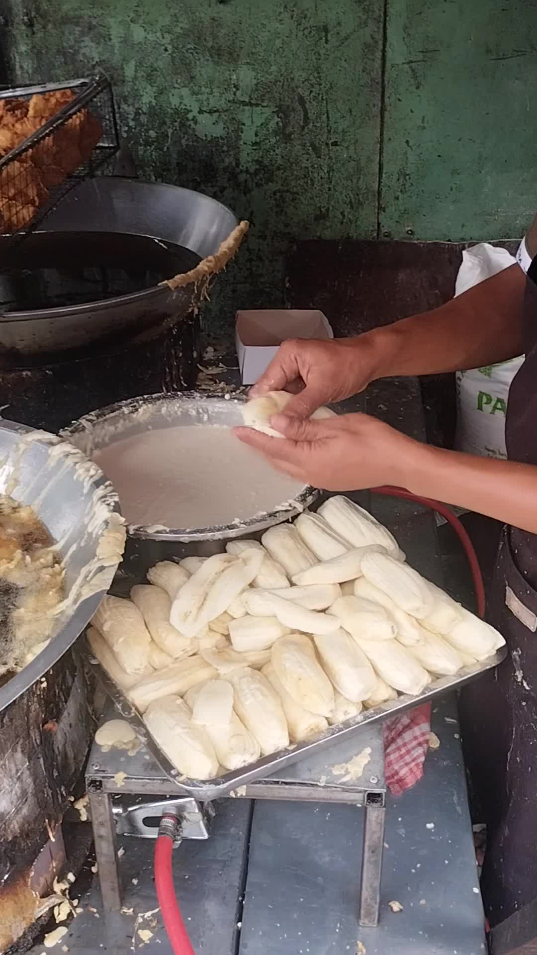 @makanenaktrus_