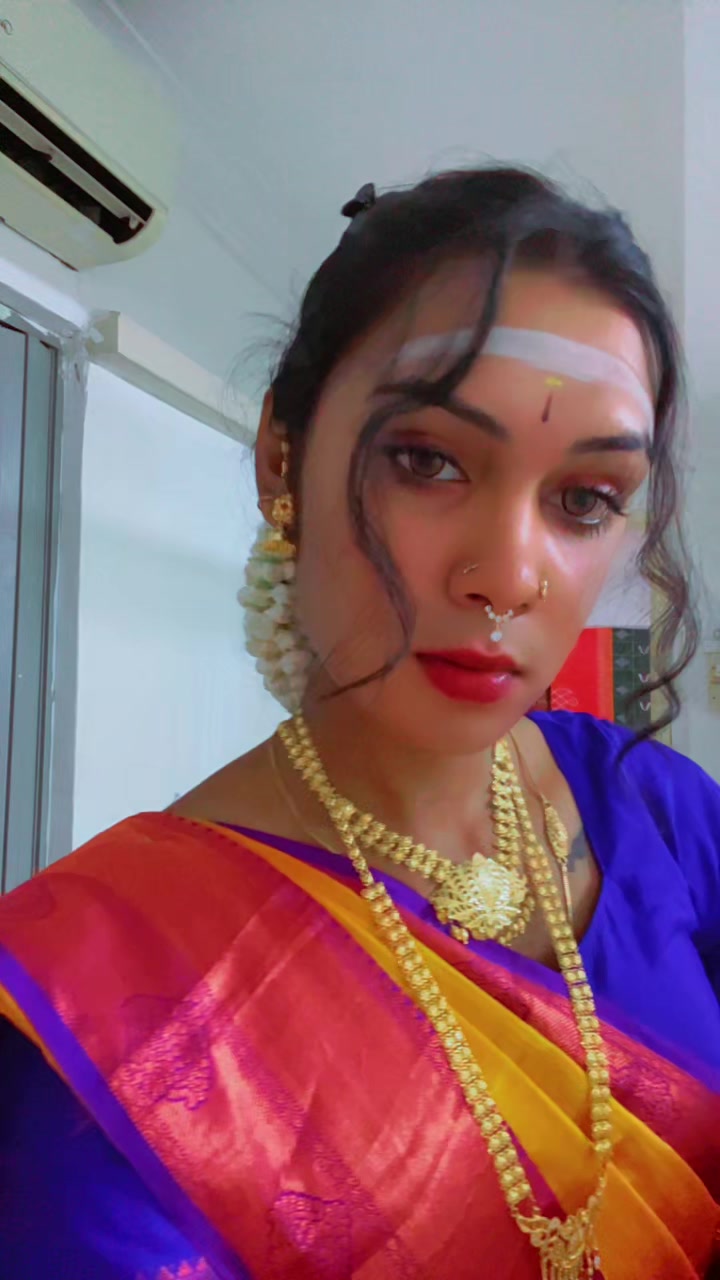 @பாரதி 🌸🌙