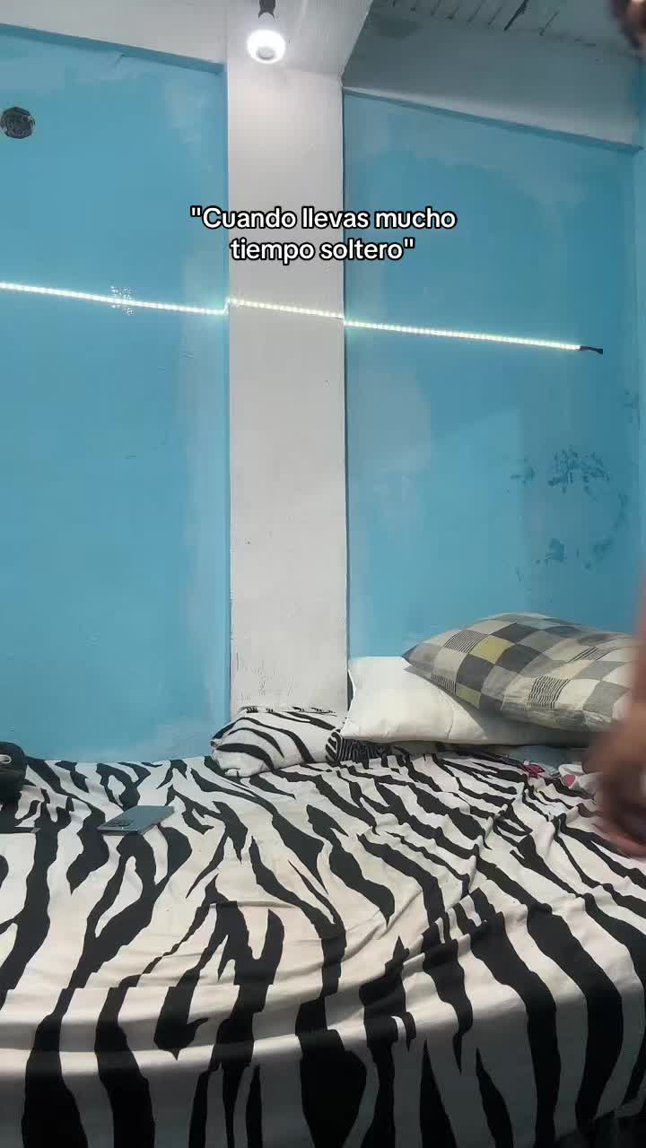 @Rojiiz ⚡