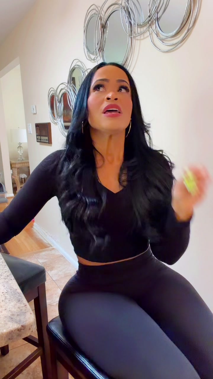 @Larealrossy