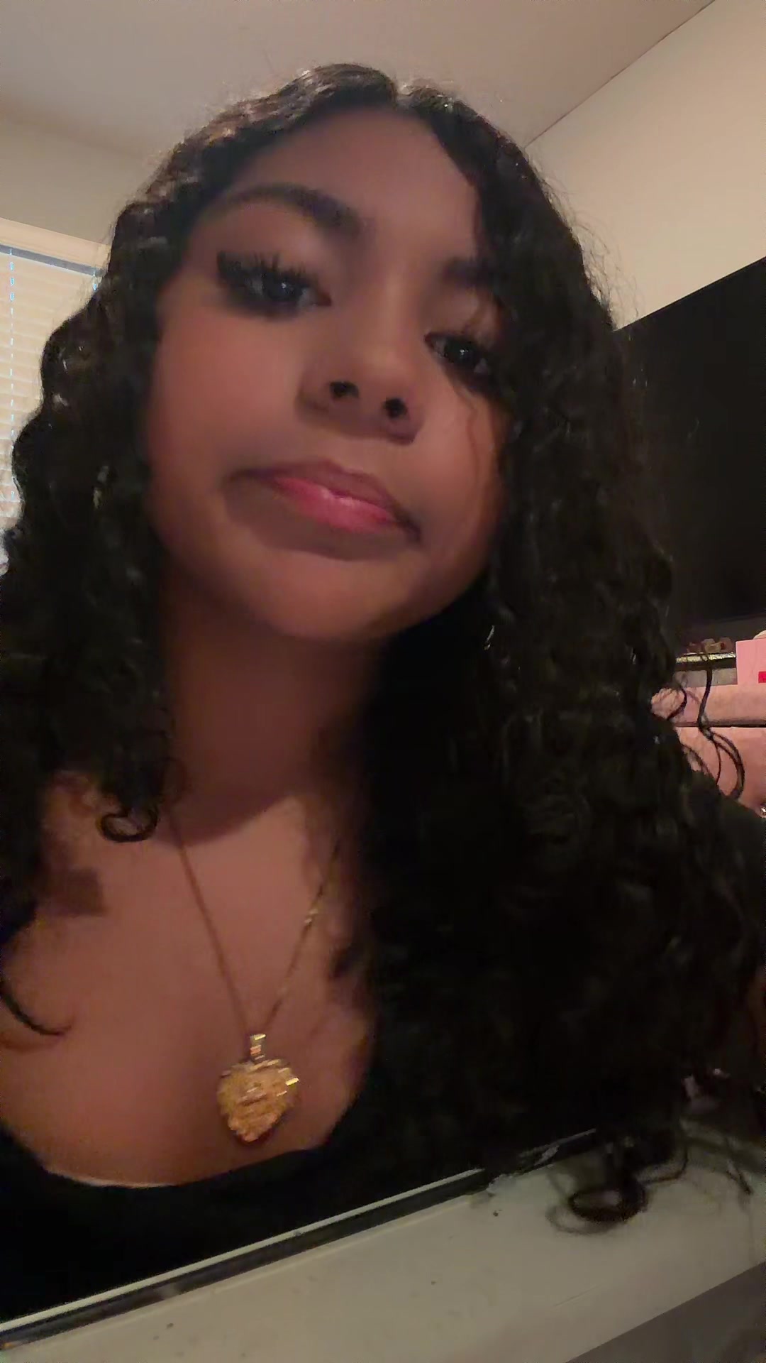 @evelyn.