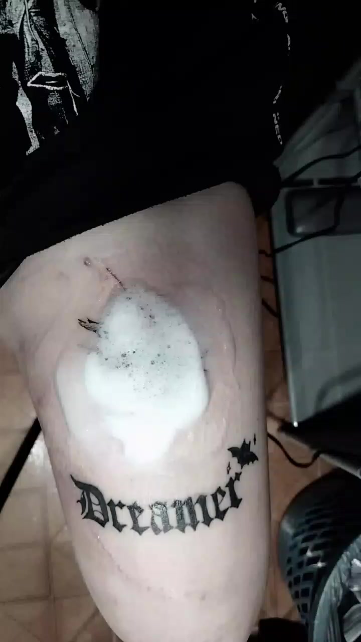 @Lilo_🖤🥀