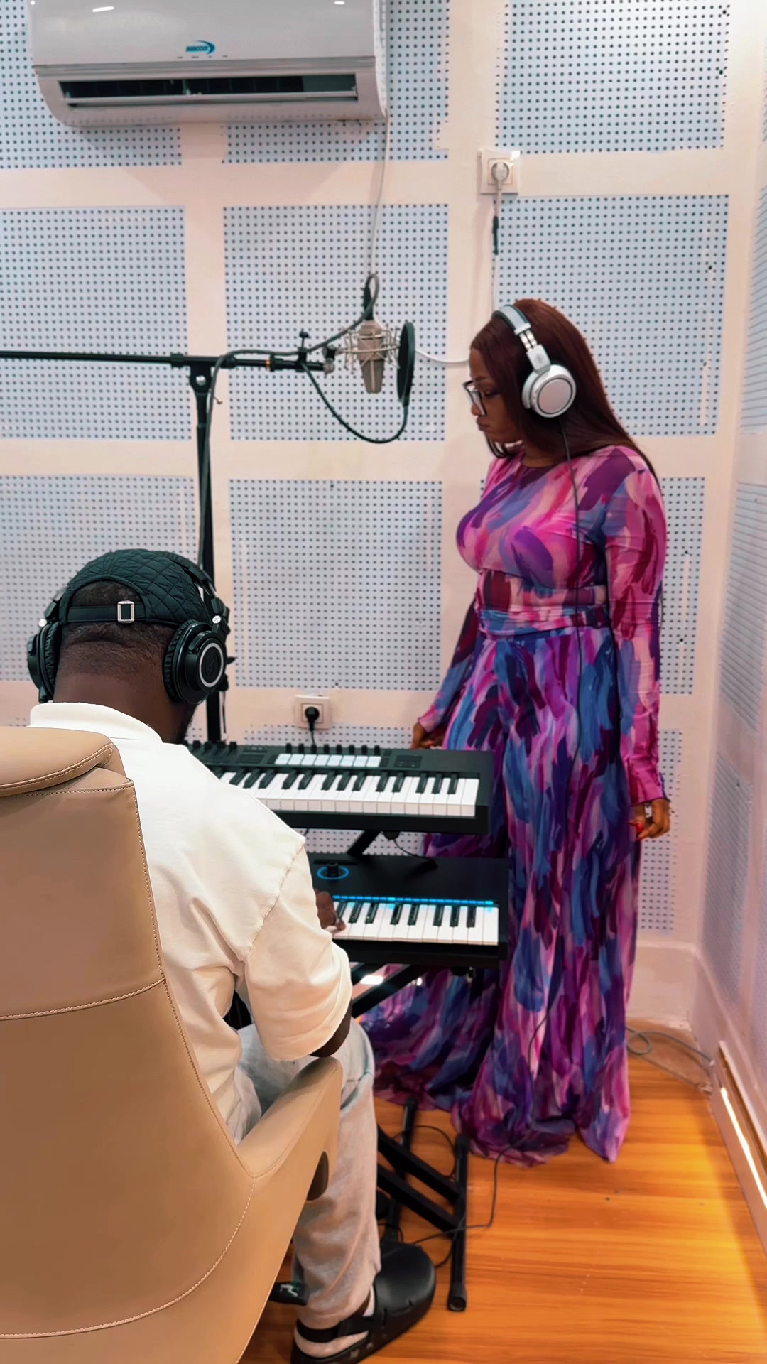 @Dj&eacute;lykaba Bintou
