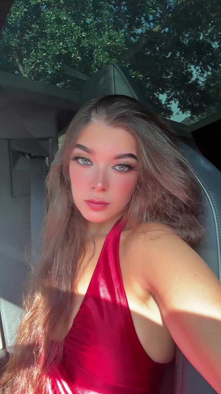 @Lara Bauer