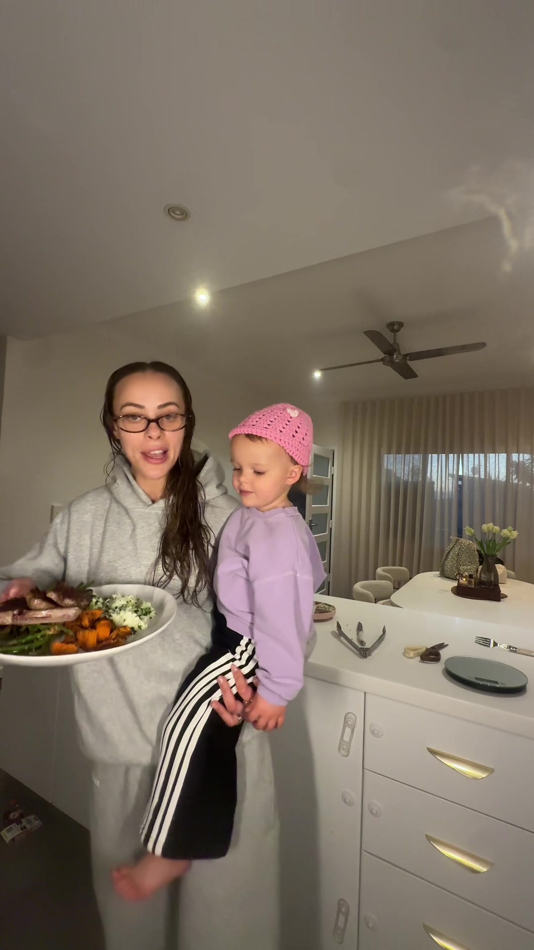 @em davies - isla’s mama 🪽
