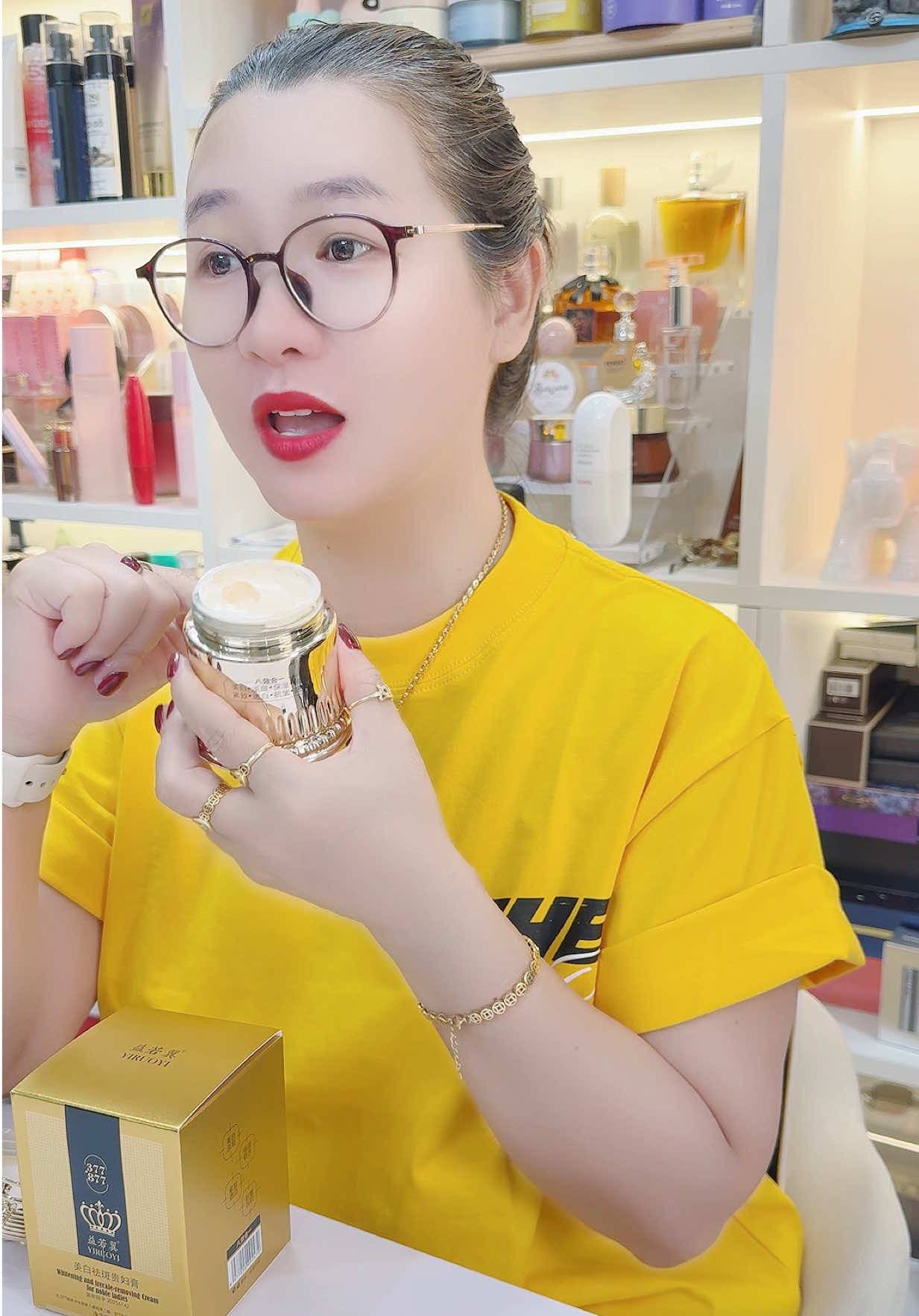 @Ổ Của Lộc1376