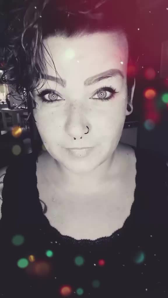 @Sarah🩷💛🩵