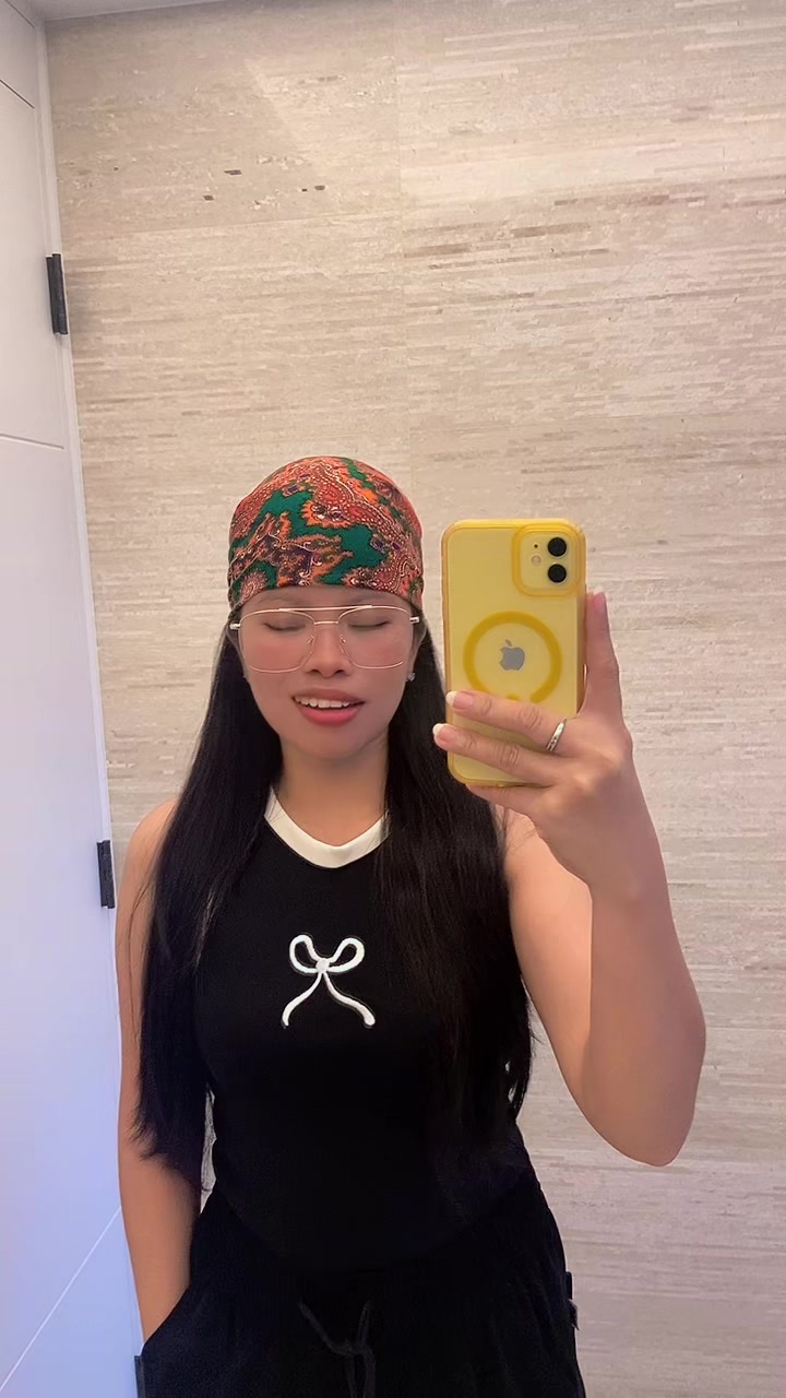@khuletsko2🇲🇾🇹🇭🇦🇪🇸🇦🇹🇼