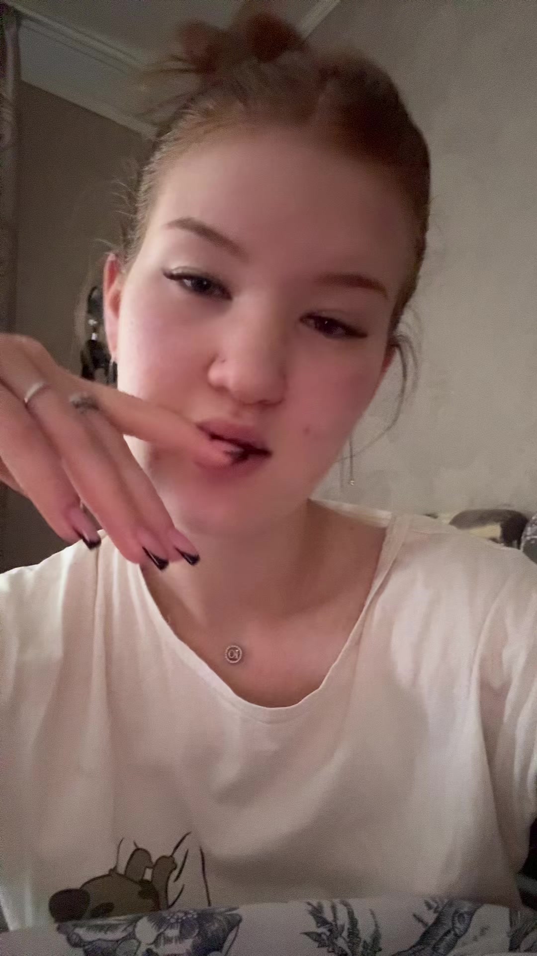 @𝓎