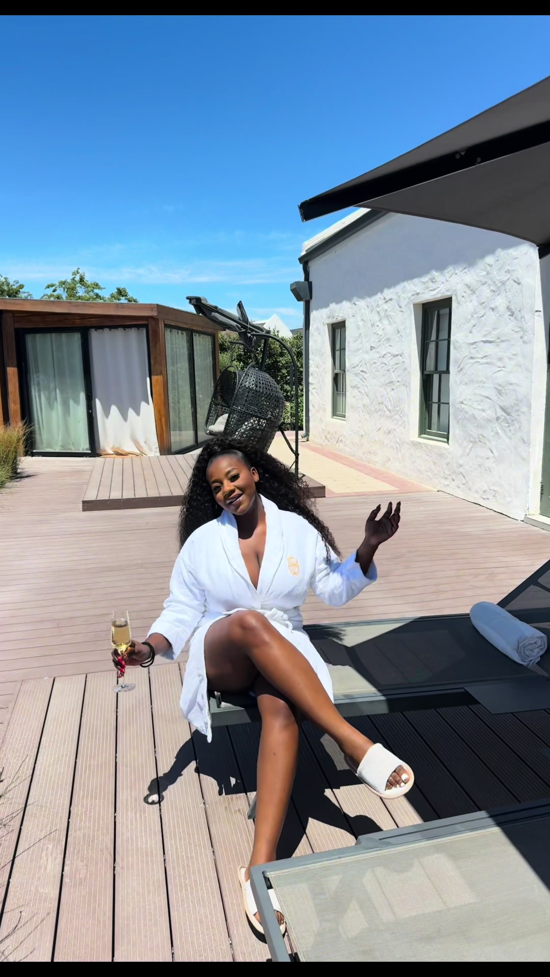 @Mwamba🍾🎊